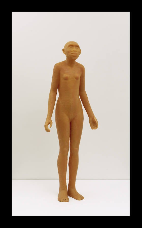 Lucy. Dora García, 1994. Exposición: Aplicación Murillo. Materialismo, charitas y populismos. Sevilla, Año Murillo, varias sedes. 