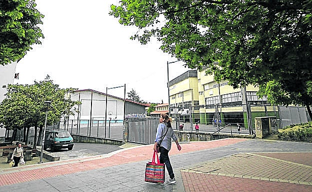 Centro escolar que será demolido. 