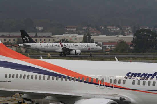 El aeropuerto de Loiu es el tercero del país en vuelos internacionales. 