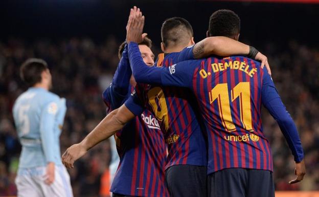 Messi, Suárez y Dembélé celebran el gol del francés.