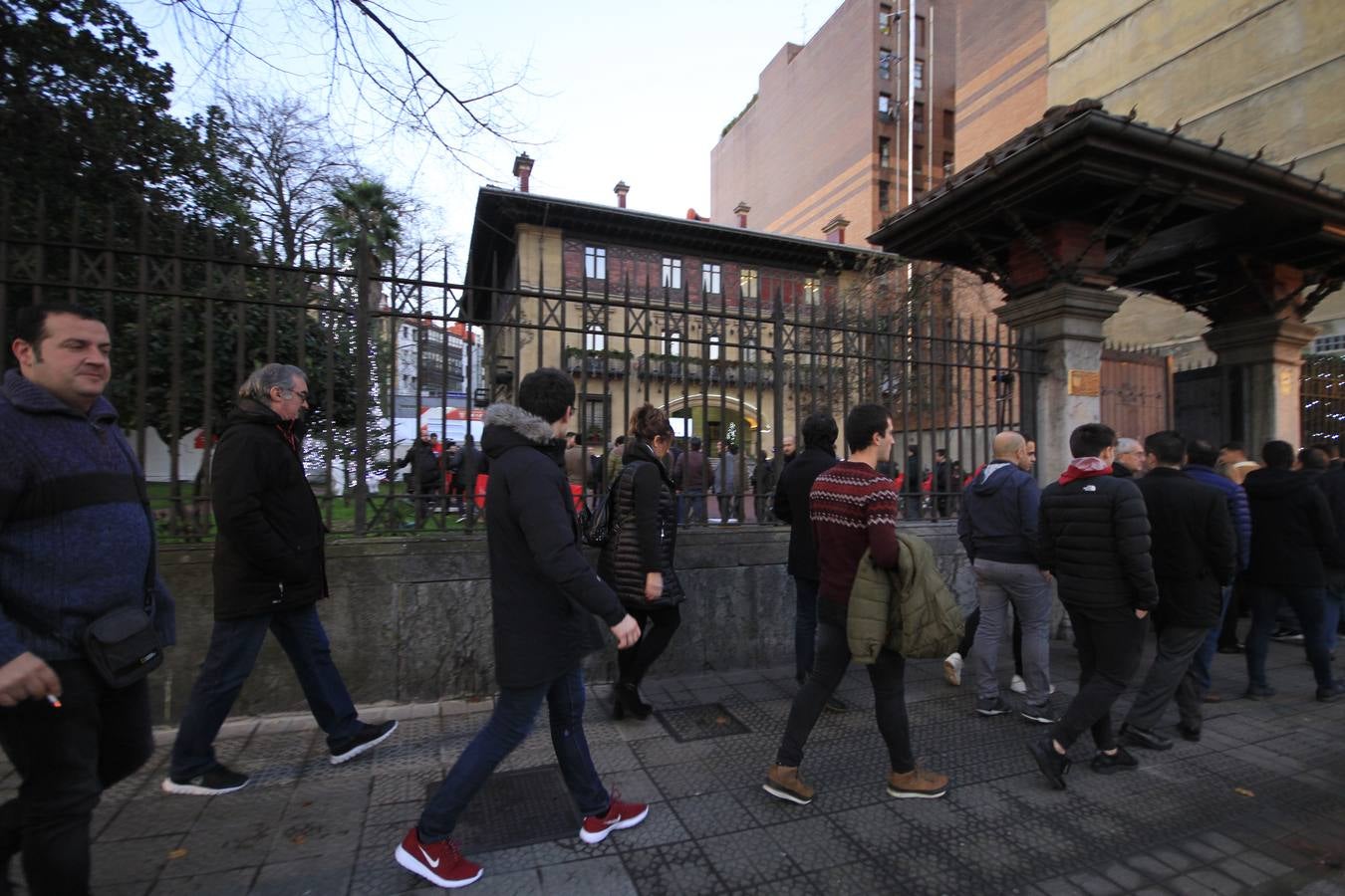 Aitor Elizegi y Alberto Uribe-Echevarría compiten por la presidencia del club rojiblanco, en las  elecciones de 2018 . / Manu Cecilio / Ignacio Pérez / Jordi Alemany / Athletic Club