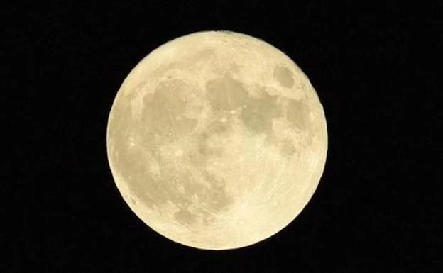 Calendario lunar 2019: luna llena en España