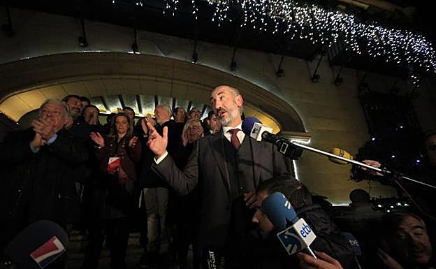 Elizegi, ante los medios tras su victoria.