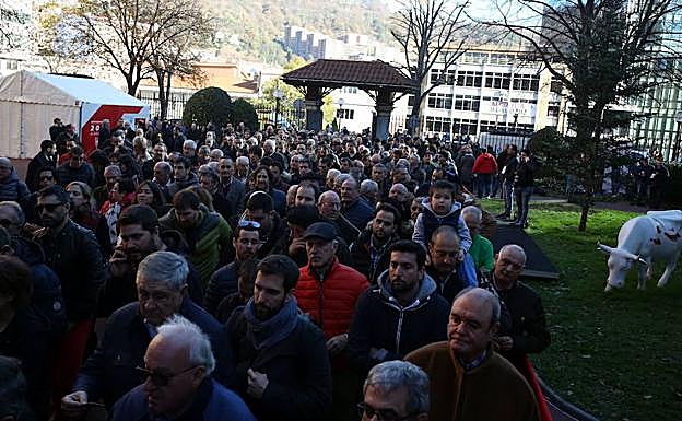 El placer de hacer cola