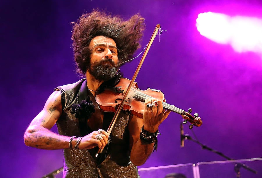 Fotos: Ari Malikian entusiasma al BEC