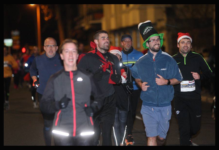 Fotos: Las fotos de la San Silvestre de Vitoria