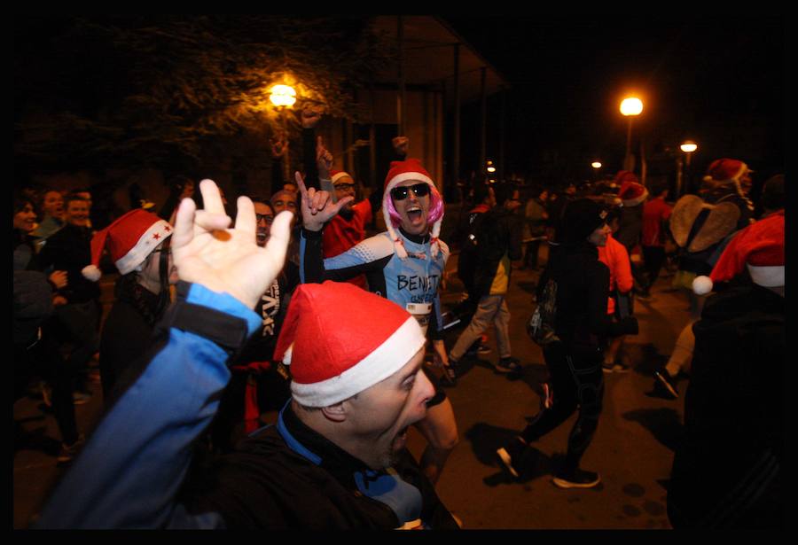 Fotos: Las fotos de la San Silvestre de Vitoria
