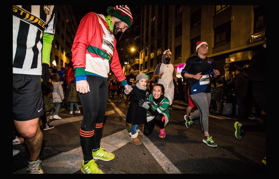 Fotos: Las fotos de la San Silvestre de Vitoria