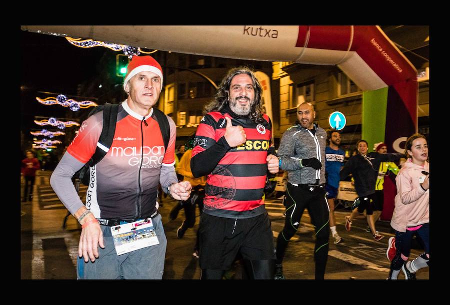 Fotos: Las fotos de la San Silvestre de Vitoria
