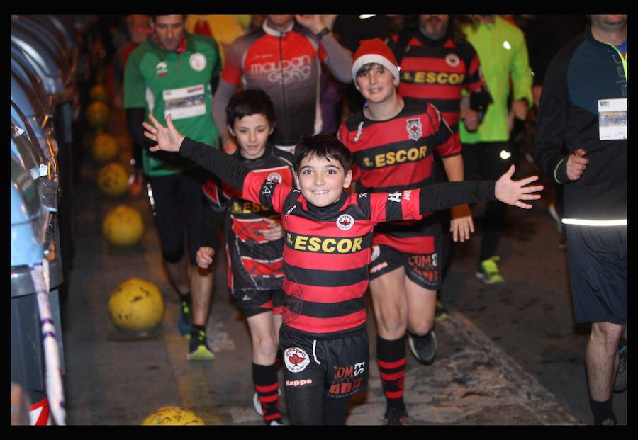 Fotos: Las fotos de la San Silvestre de Vitoria