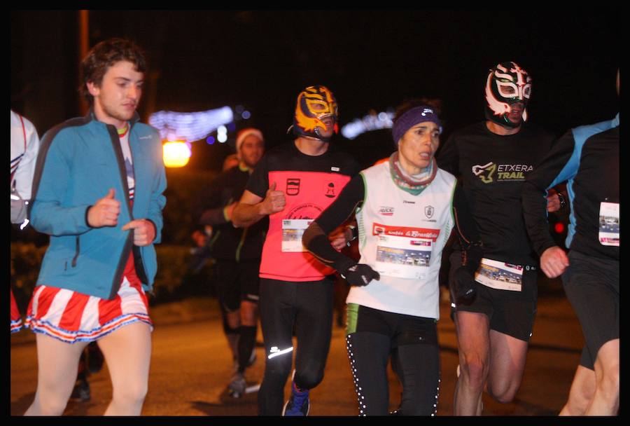 Fotos: Las fotos de la San Silvestre de Vitoria