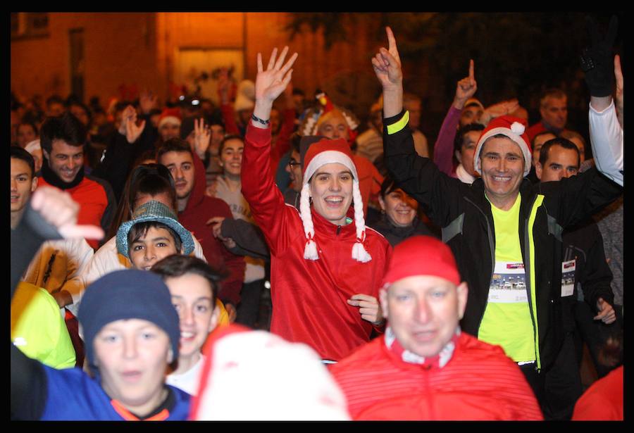 Fotos: Las fotos de la San Silvestre de Vitoria