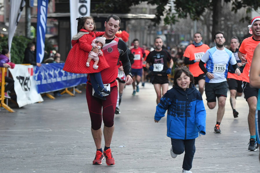 Fotos: Las mejores fotos de las San Silvestres de Bizkaia