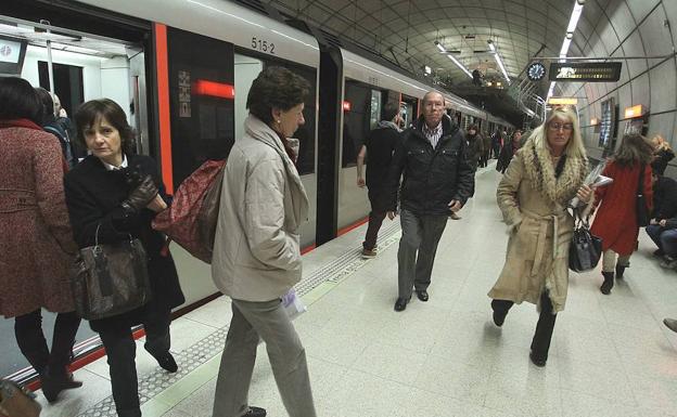 Imagen de archivo de una estación de metro de Bilbao.