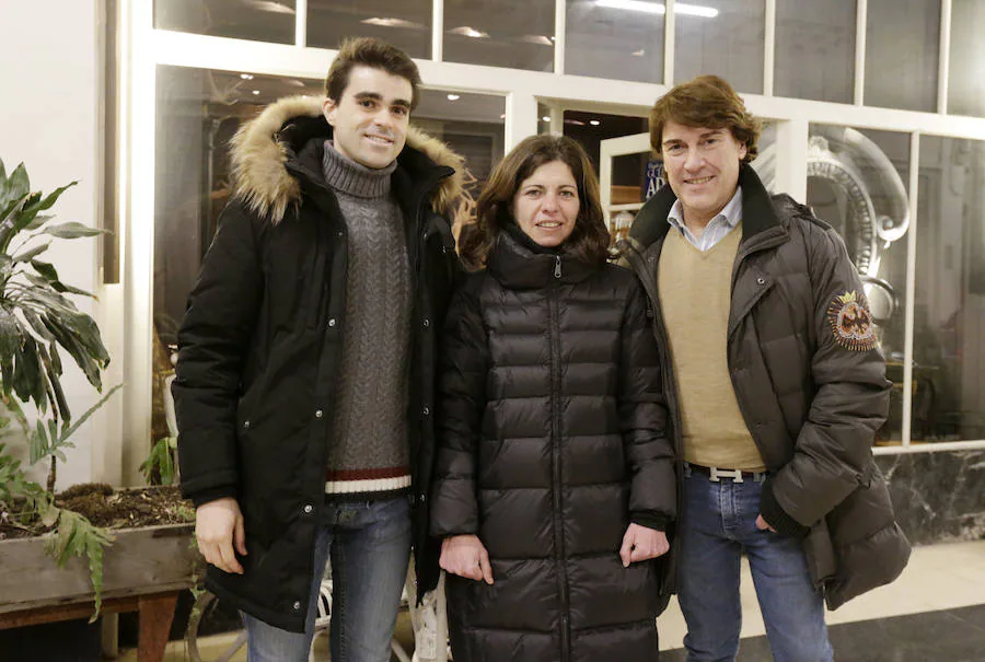 Ander Gutiérrez, Sara Matas y Ion Marín. 