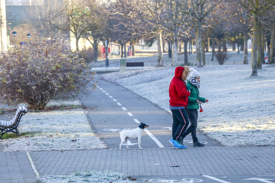 Los termómetros han marcado este viernes -8,5º en Ozaeta; -8,0º en Pagoeta y -7,2º en Abetxuko. La alerta por heladas y temperaturas mínimas se mantiene el fin de semana