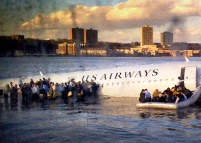 Imagen secundaria 1 - Diez años del amerizaje de Manhattan que pasmó al mundo