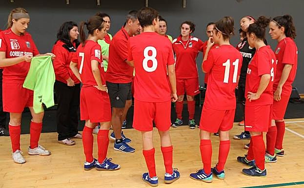 Derbi entre el Santurtzi y el Bilbo en el final de la primera vuelta