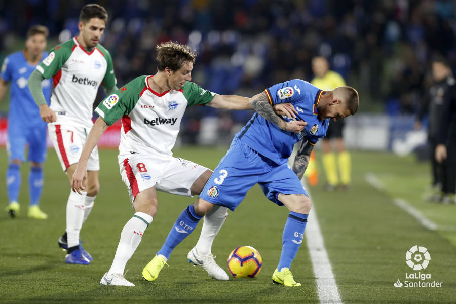 Fotos: Las mejores imágenes de el Getafe - Alavés