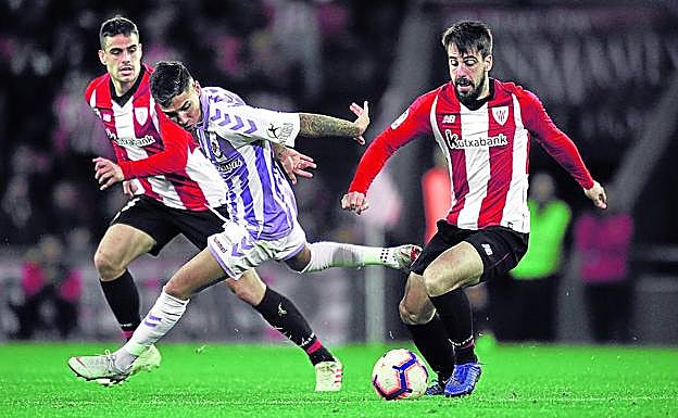 Beñat y Dani García han sido siempre titulares con Garitano en la Liga, aunque ahora el de Igorre deberá parar por sanción.