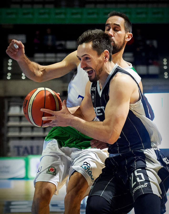 Fotos: Las mejores imágenes del Tau Castelló - RETAbet Bilbao Basket