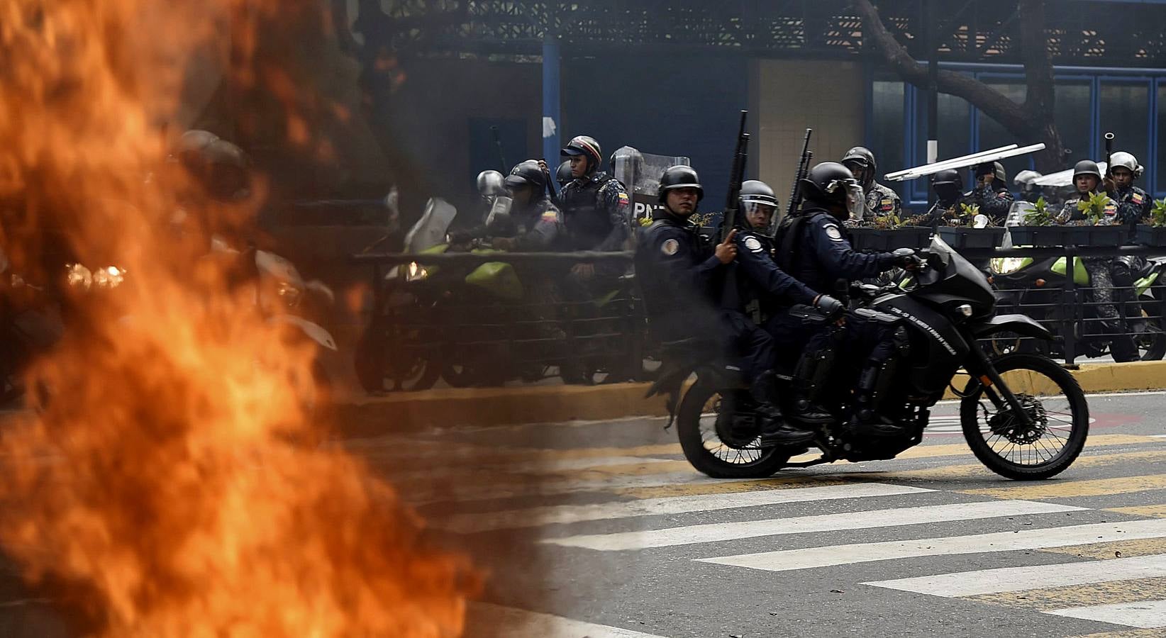 Los enfrentamientos entre manifestantes contra Maduro y las fuerzas de seguridad se intensifican en Caracas