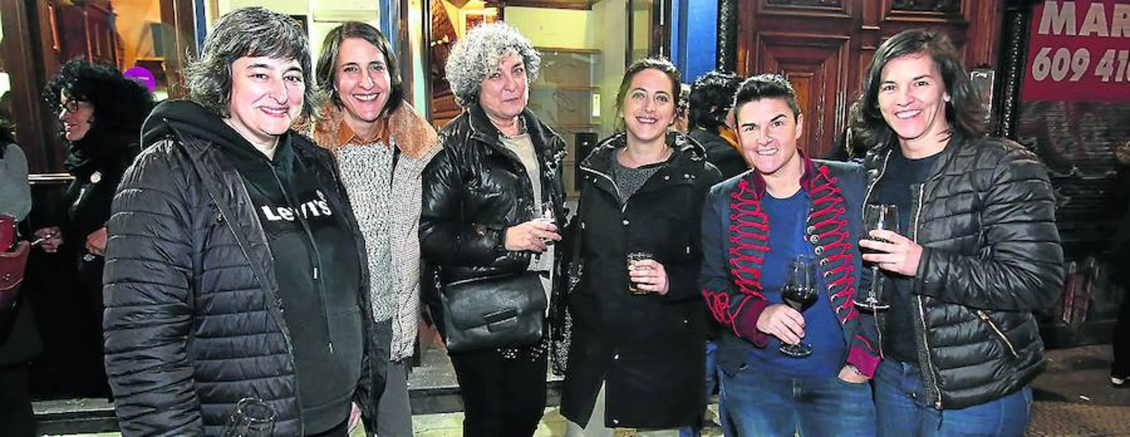 Silvia Díaz, Eneritz Guinea, Elena Arranz, Leire Ortiz, Mai Pérez y Begoña Loredo.