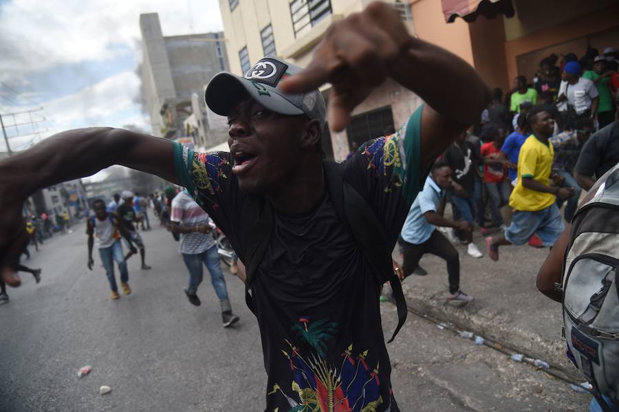 Puerto Príncipe protagonizó este miércoles importantes altercados que han dejado al menos nueve muertos