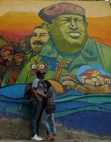 Imagen secundaria 2 - Javier Suárez salió a repartir pan y lleva tres semanas detenido