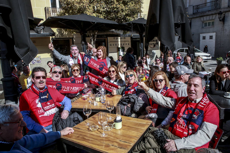 Los hinchas azulgranas y los de otras aficiones se han dejado ver este viernes por el centro de Madrid