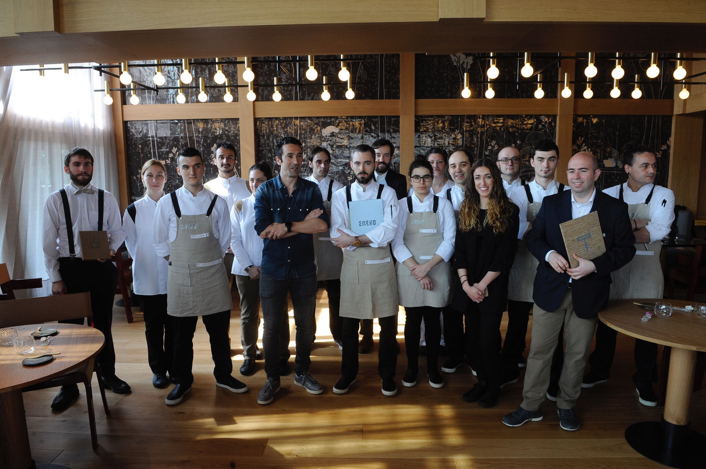 Eneko Atxa tomó el relevo de Fernando Canales al frente de la cocina del Palacio en 2018.