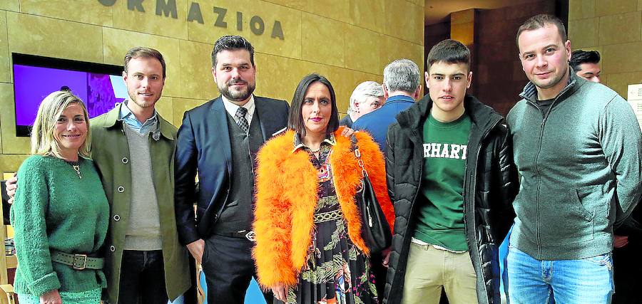 Raquel Ecenarro, Eduardo Rodríguez Palacio, Patxi Sánchez, Catarina García, Urko Knörr y Mikel Pérez.