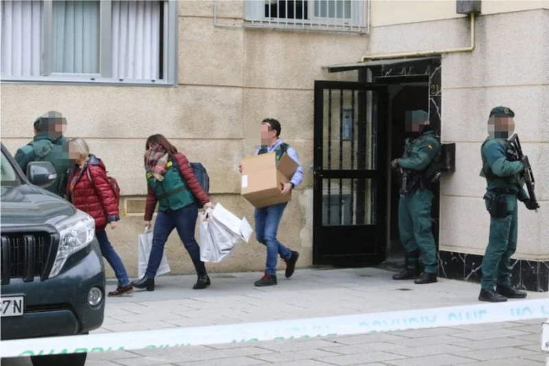 Fotos Detenciones En Amorebieta Y Otxarkoaga Por El Crimen De Javier Ardines El Correo 