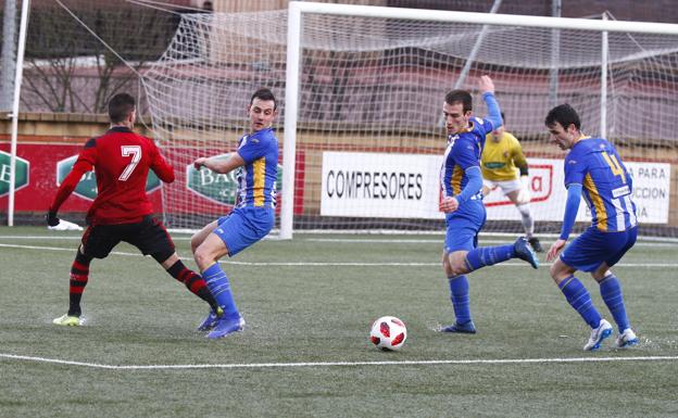 Aranda, Jurgi y Galarza, en el choque contra el Arenas. 