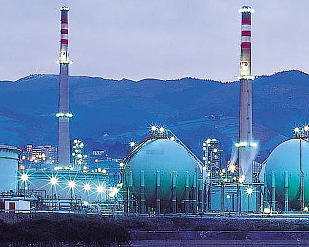 Petronor aumentó un 10% su aportación a la Hacienda vasca en 2018 hasta los 831 millones