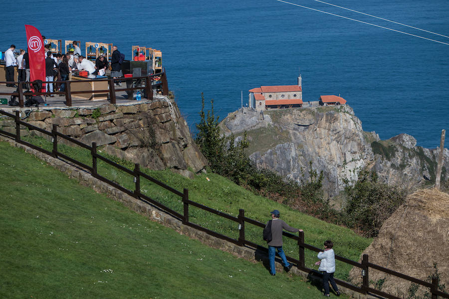 Diputación de Bizkaia consigue que graben un capítulo de la nueva temporada en las inmediaciones del restaurante Eneperi