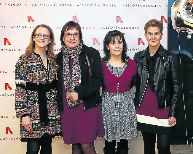 Aintzane Bureba, Fe Gullón, Ana Sánchez y Mari Mar Alaña.