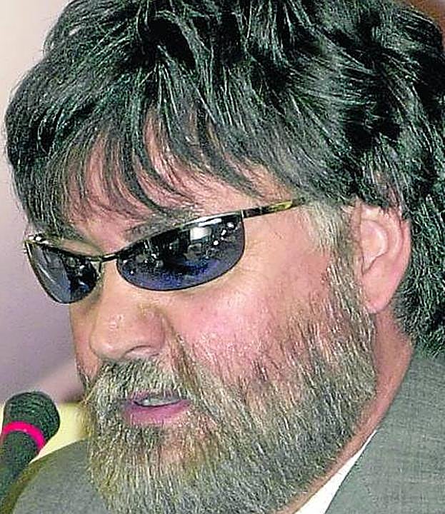 Mikel Lejarza, oculta su identidad, durante una de sus pocas apariciones públicas.