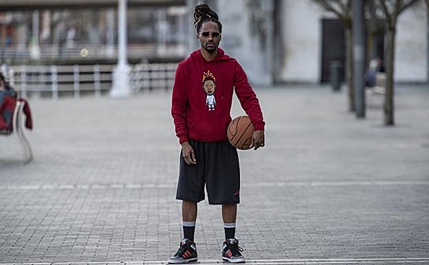 Imagen principal - Estilo y mucha actitud en el Muelle de Ripa