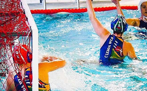 El Leioa WLB aprieta la lucha por la segunda plaza en una tarde mágica