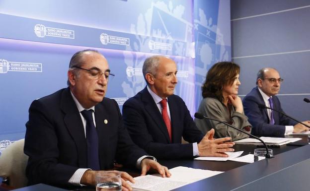 Arriola, durante la rueda de prensa tras el Consejo de Gobierno del Ejecutivo autónomo. 