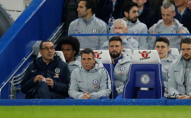 Kepa, en el banquillo en el partido contra el Tottenham. 