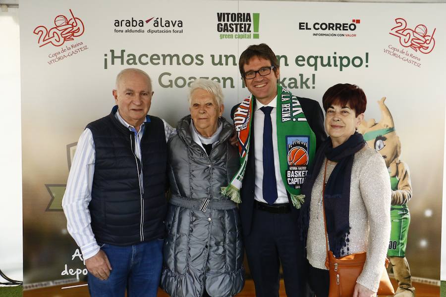 Hazte una foto para el recuerdo en el photocall de la plaza General Loma. Hasta el domingo 3 de marzo