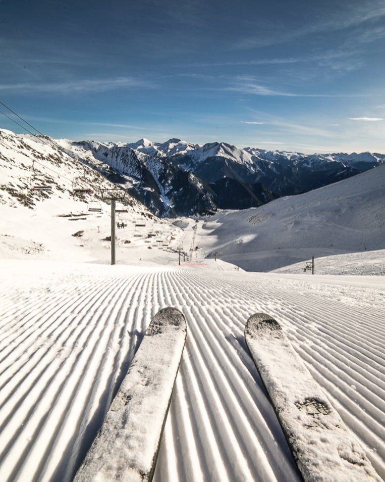 La nieve cubre la estación andorrana en este inicio de marzo