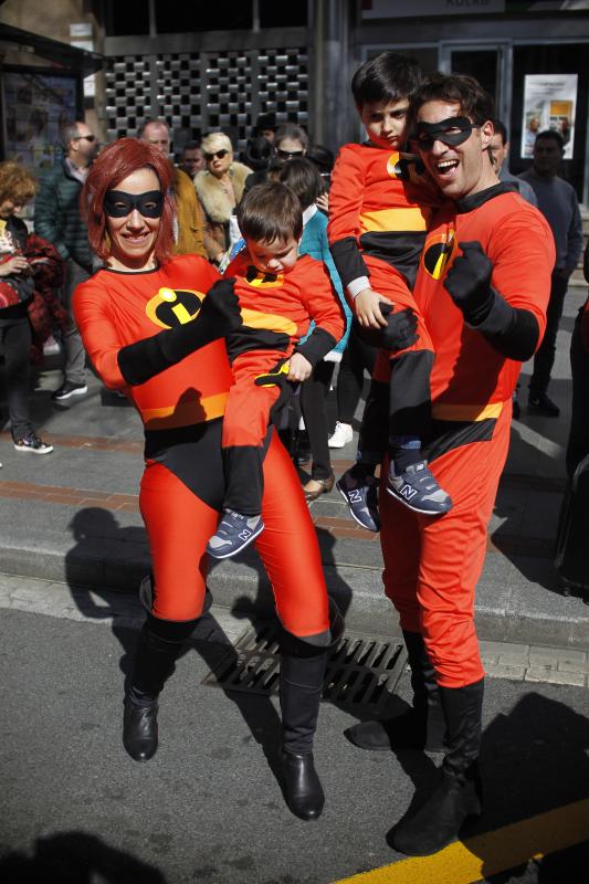 Las mejores imágenes de la jornada del sábado en la villa