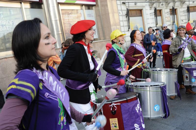 Bilbao, Mundaka, Barakaldo, Basauri... Los diferentes municipios vizcaínos se llenaron de color durante el fin de semana