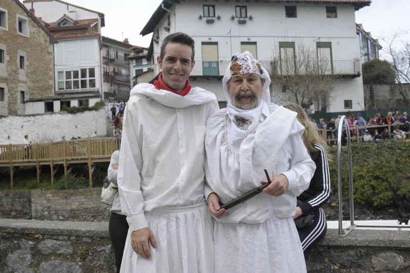 Bilbao, Mundaka, Barakaldo, Basauri... Los diferentes municipios vizcaínos se llenaron de color durante el fin de semana