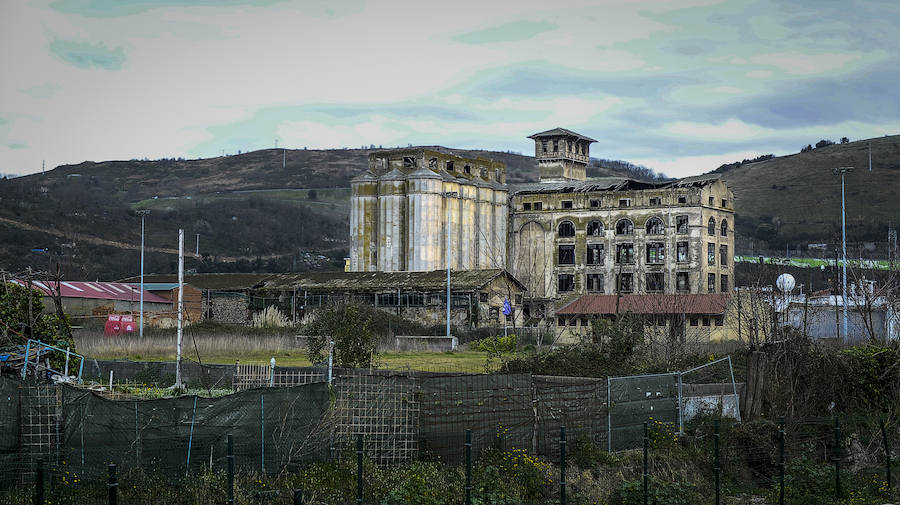Solar del antiguo campo de fútbol de La Base donde está proyectada una zona deportiva polivalente. 
