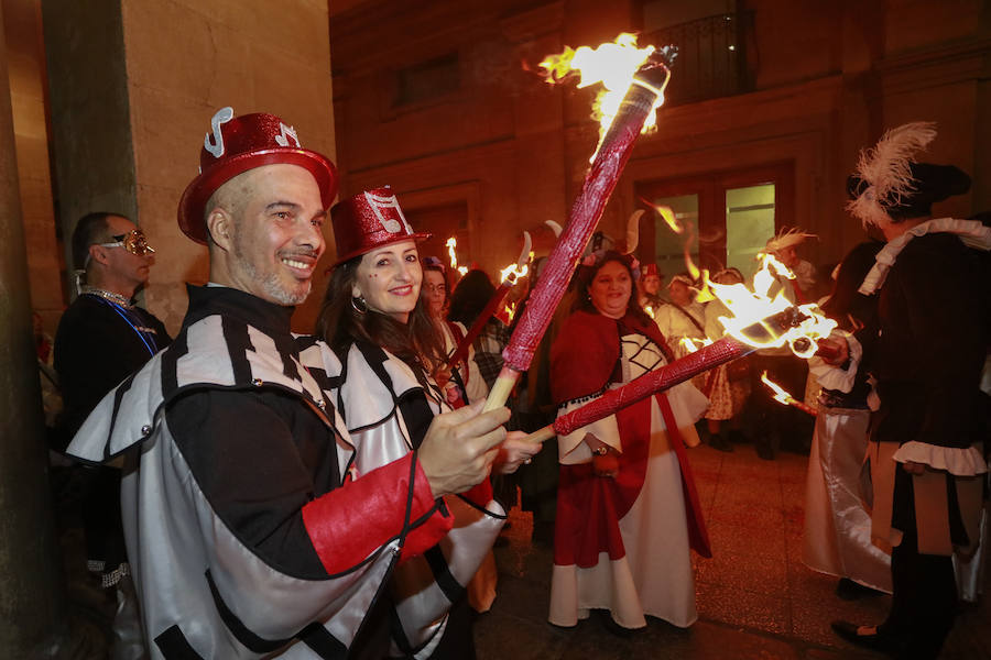 Fotos: El entierro de la sardina pone fin al carnaval vitoriano
