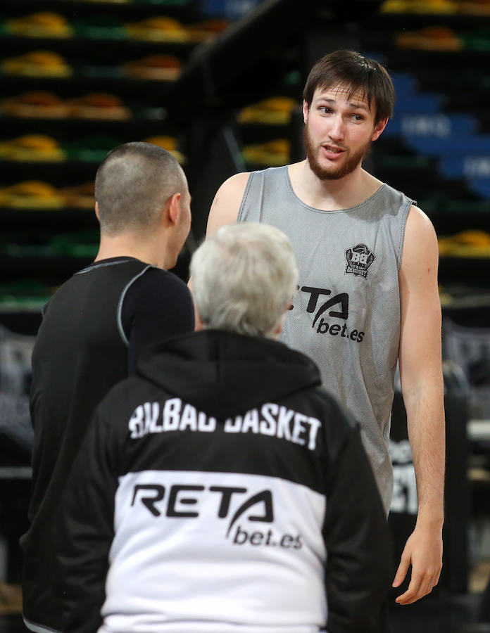 Fotos: El entrenamiento del Bilbao Basket